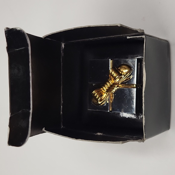 Present Box - Picture 8 of 8